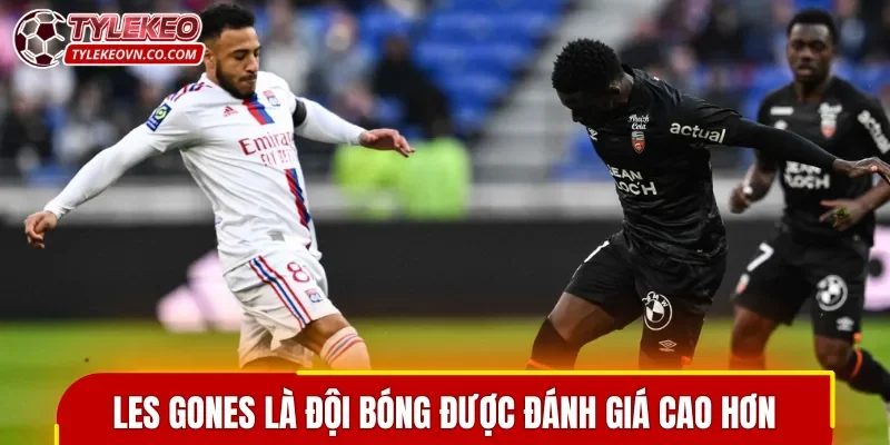 Les Gones đang là đội bóng được đánh giá cao hơn